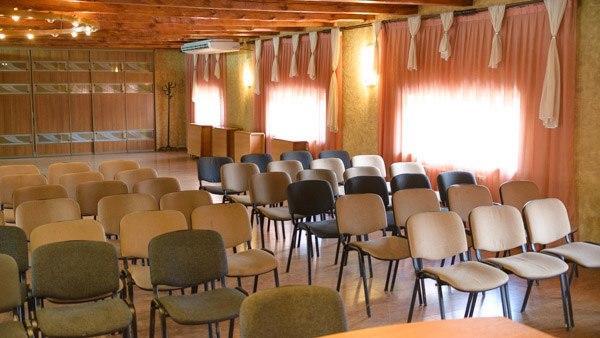 Hotel-Restaurant Lyube Plus Khmelʼnytsʼkyy エクステリア 写真